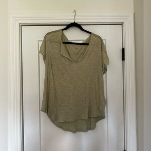 Madewell sage green basic v-neck loose tee
